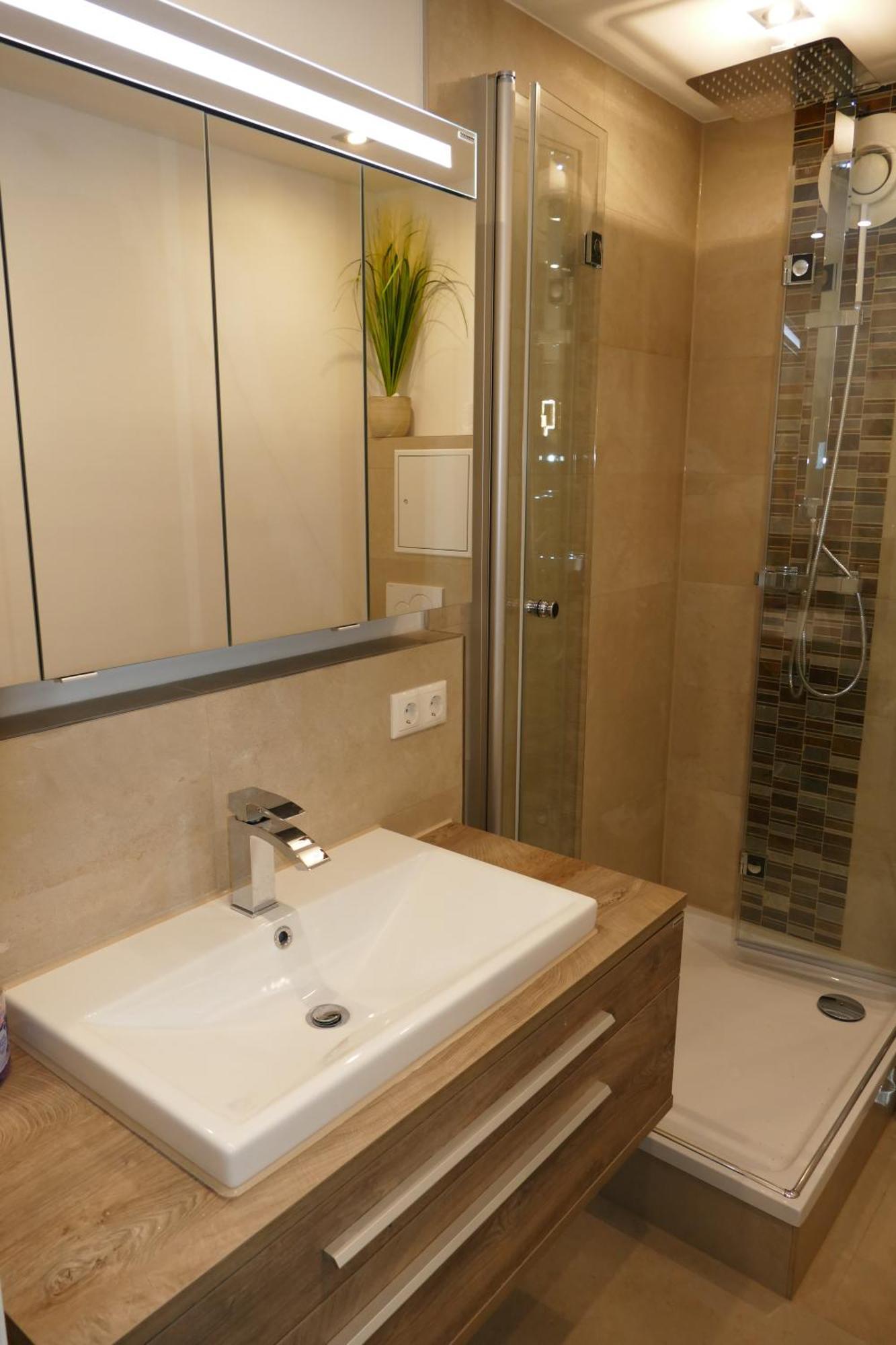 Apartment Wg Drygalskiallee 118 *