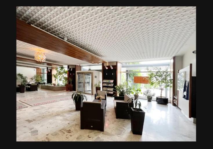 Wg Drygalskiallee 118 Apartment
